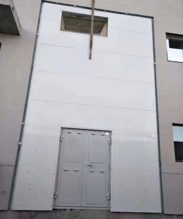 泄爆墙
